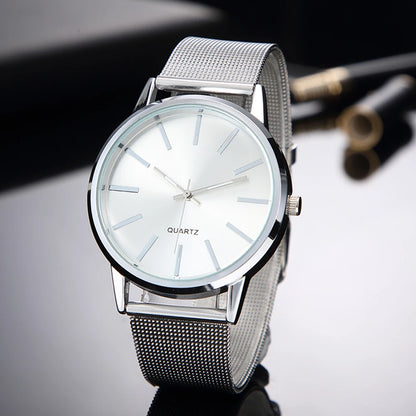 2023 Luxe Damen-Quarzuhr in Silber, minimalistisch – elegante Business-Uhr mit atmungsaktivem Leder und Stahl