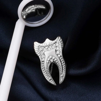 Elegant Dental Tooth Brooch Pin for Medical Professionals – Perfect Jewelry Gift for Dentists, Nurses, and Healthcare Workers