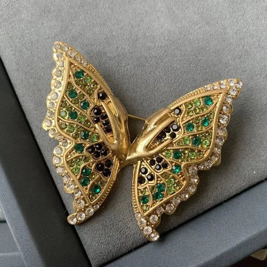 Elegant Vintage Crystal Butterfly Brooch Pins – Retro Baroque Style Fashion Accessories for Men and Women, Ideal for Palace-Inspired Ensembles