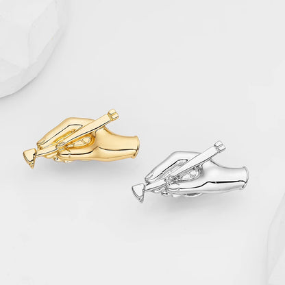 Elegant Dental Tooth Brooch Pin for Medical Professionals – Perfect Jewelry Gift for Dentists, Nurses, and Healthcare Workers