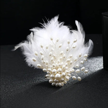 Elegant Korean-Style Pearl Brooch for Women – Classic Office Suit and Coat Accessory