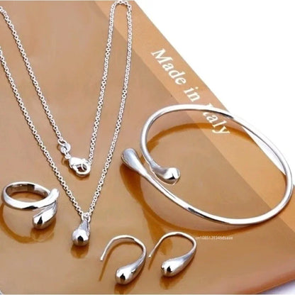 Elegantes 4-teiliges Classic Love Hochzeitsschmuckset mit Wassertropfen-Design – Enthält Ohrringe, Halskette, Armband und Ring – Perfektes Geschenk für Geburtstage und besondere Anlässe