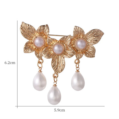 Elegant Baroque Pearl Pendant Brooches – Vintage Gold-Finished Palace-Inspired Pins for Women