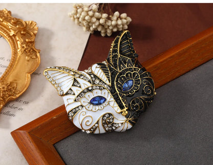 Vintage Cat Mask Enamel Brooch with Crystal Accents – Retro Baroque Palace Style with Drip Oil Detailing, Perfect for Suits and Office Wear