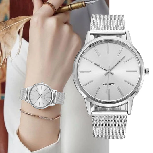 2023 Luxe Women's Silver Minimalist Quartz Watch – Elegant Business Timepiece with Breathable Leather and Steel