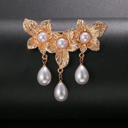 Elegant Baroque Pearl Pendant Brooches – Vintage Gold-Finished Palace-Inspired Pins for Women