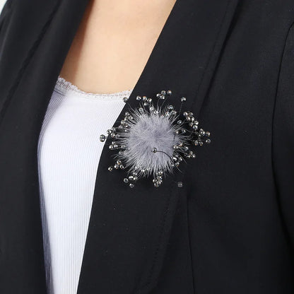 Elegant Korean-Style Pearl Brooch for Women – Classic Office Suit and Coat Accessory