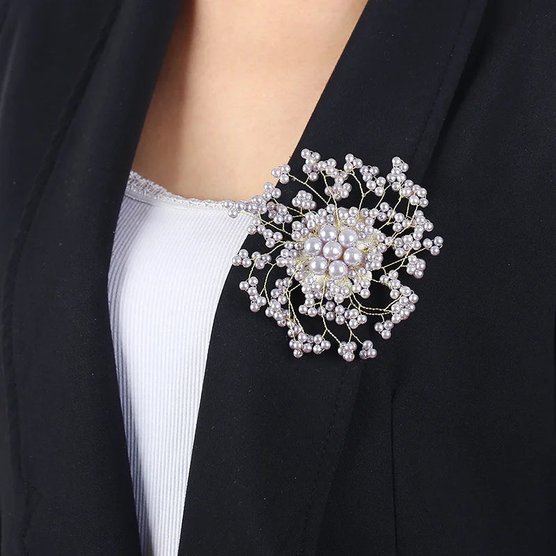 Elegant Korean-Style Pearl Brooch for Women – Classic Office Suit and Coat Accessory