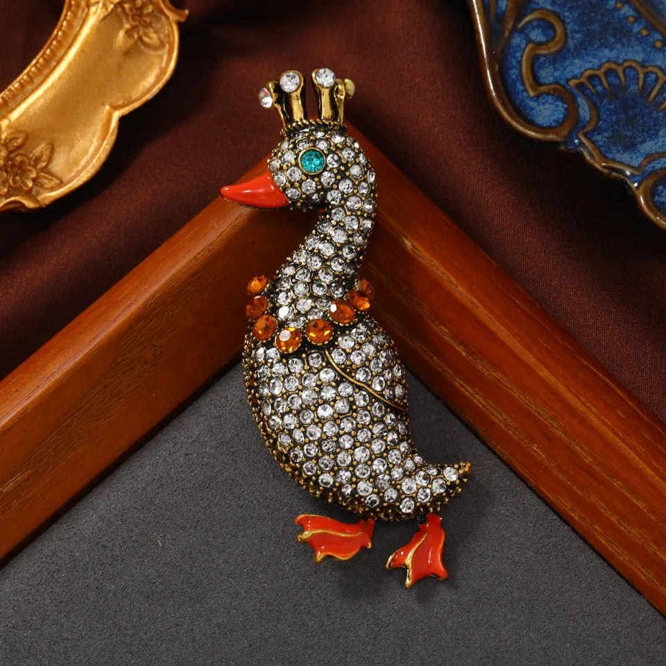 SHMIK Vintage Crystal Duck Brooch – Elegant Palace-Style Pin for Men and Women, Classic Animal Design Gift